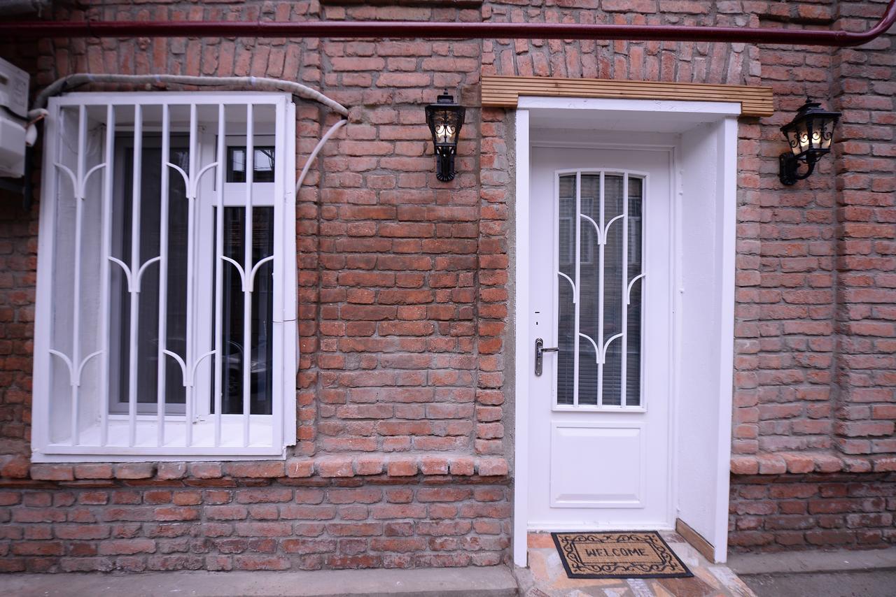 Sweet Home Apartment Tbilisi Exteriör bild